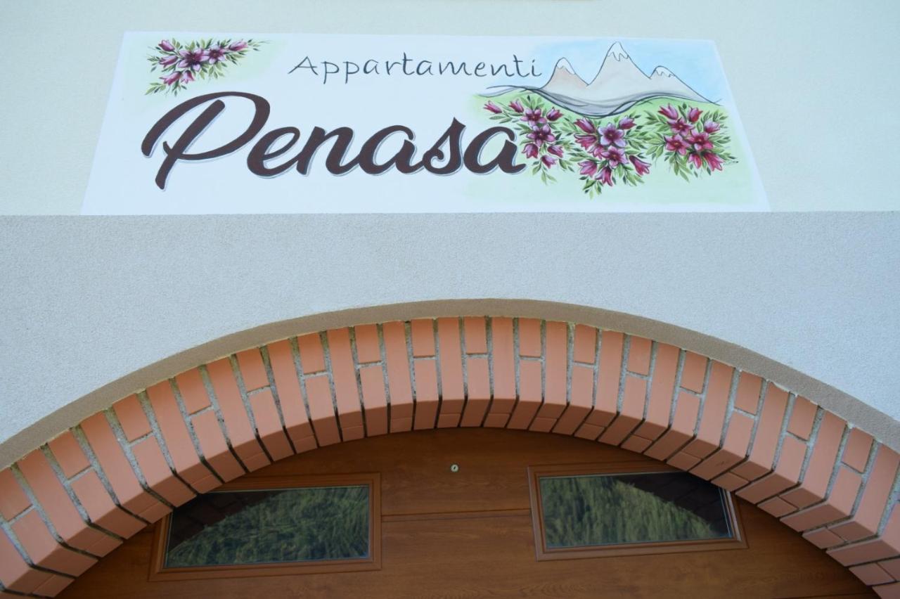 Appartamenti Penasa Renato คอมเมซซาดูรา ภายนอก รูปภาพ